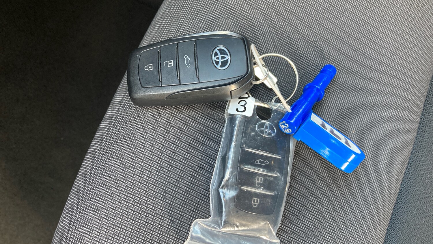 Used Toyota C-HR 2025 for sale - 78162349: Photo 28