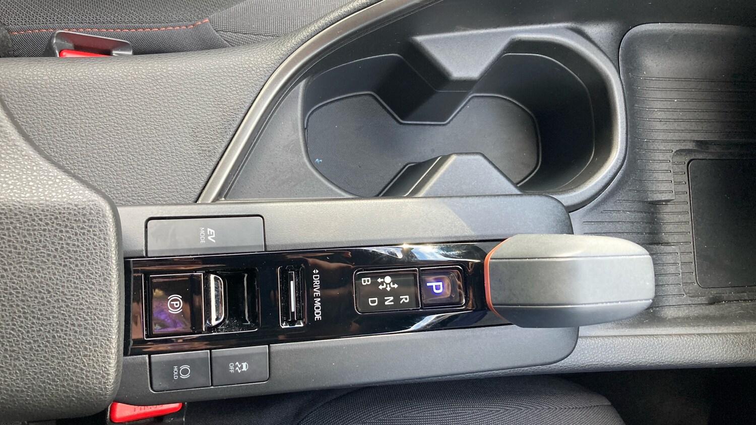 Used Toyota C-HR 2025 for sale - 78162349: Photo 45