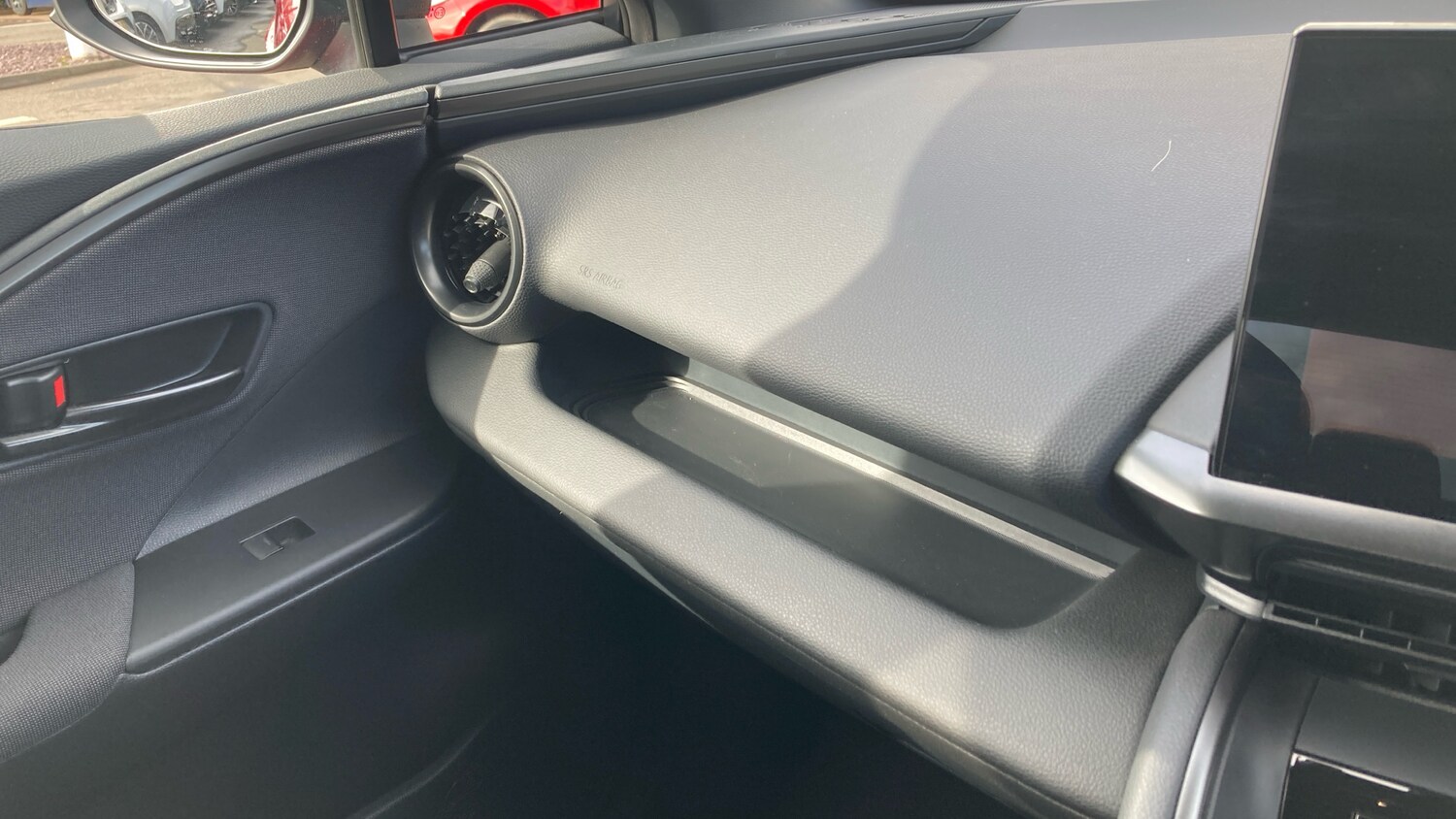 Used Toyota C-HR 2025 for sale - 78162349: Photo 47