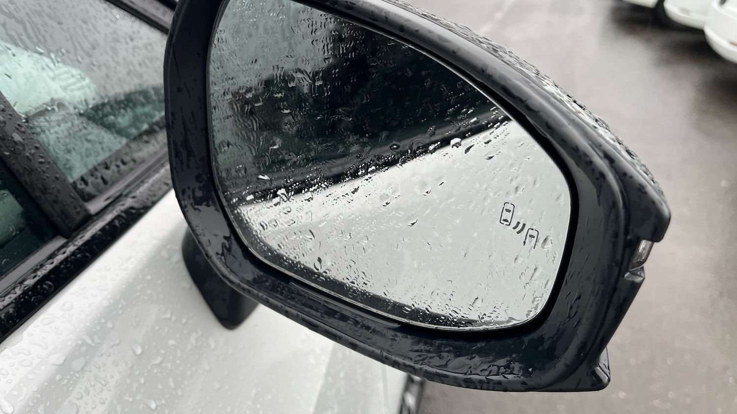 Used Toyota C-HR 2024 for sale - 77168444: Photo 41