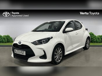 Used Toyota Yaris 2022 for sale - 77653529: Photo
