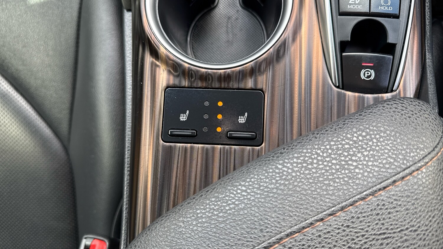 Used Toyota Camry 2021 for sale - 78149818: Photo 39