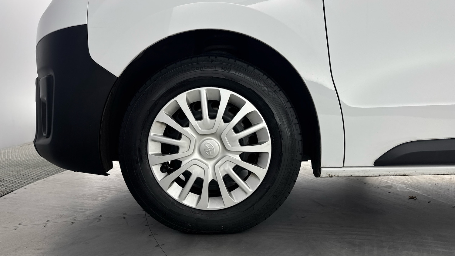 Used Toyota ProAce 2023 for sale - 76719172: Photo 18