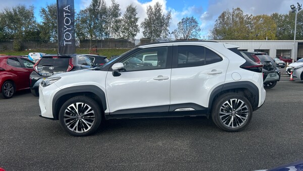 Used Toyota Yaris Cross 2024 for sale - 76329909: Photo 17