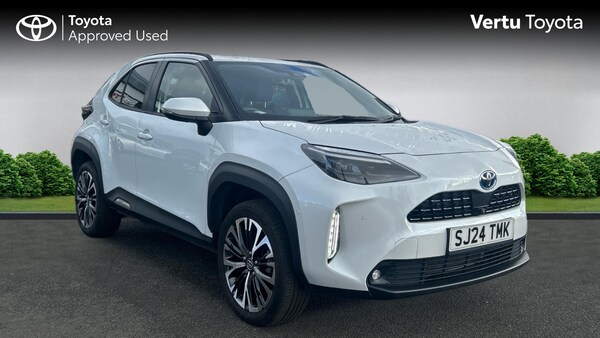 Used Toyota Yaris Cross 2024 for sale - 76329909: Photo 1