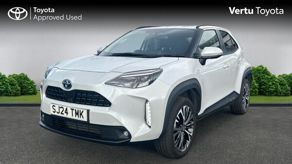 Used Toyota Yaris Cross 2024 for sale - 76329909: Photo 3