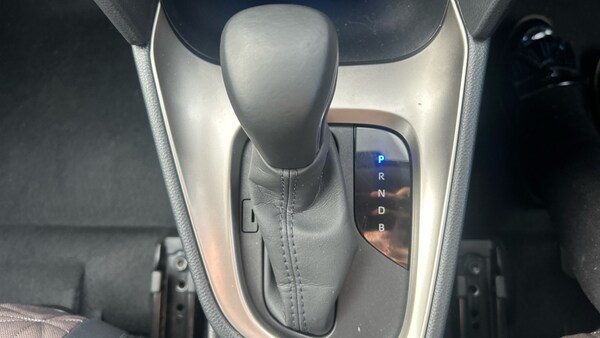 Used Toyota Yaris Cross 2024 for sale - 76329909: Photo 42