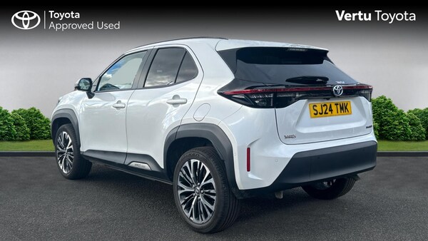 Used Toyota Yaris Cross 2024 for sale - 76329909: Photo 4
