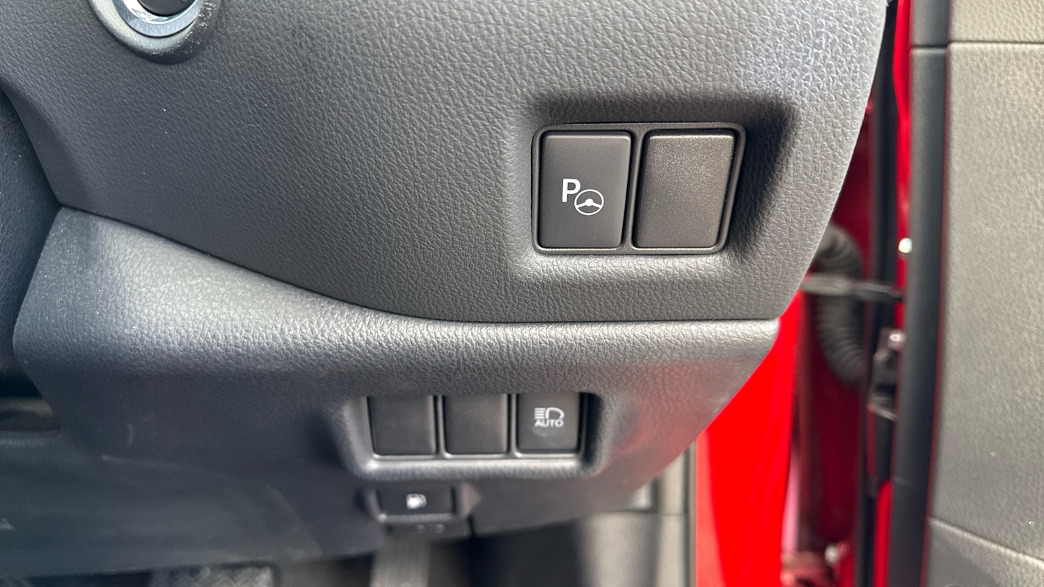 Used Toyota C-HR 2021 for sale - 77379099: Photo 31