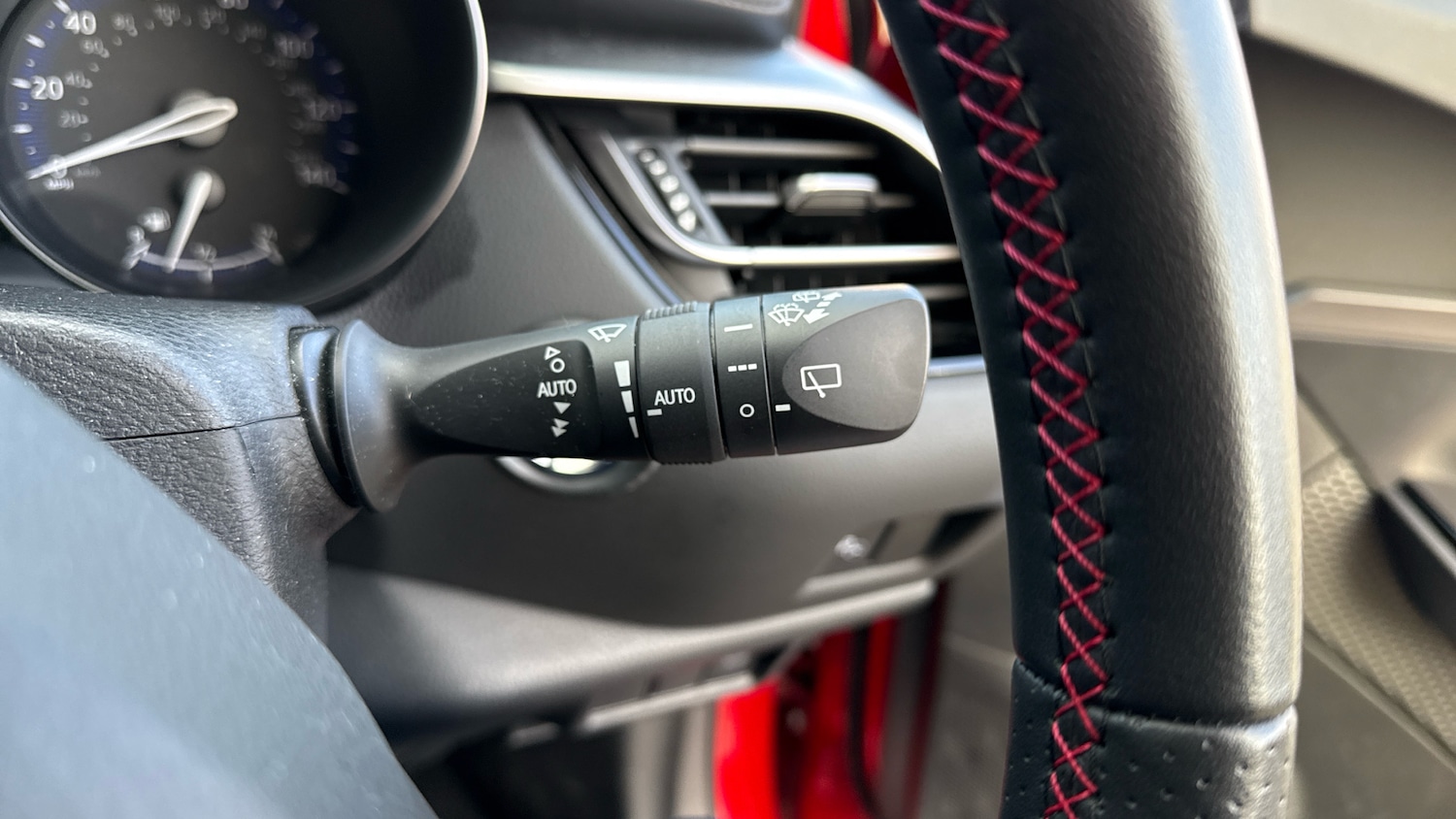 Used Toyota C-HR 2021 for sale - 77379099: Photo 35