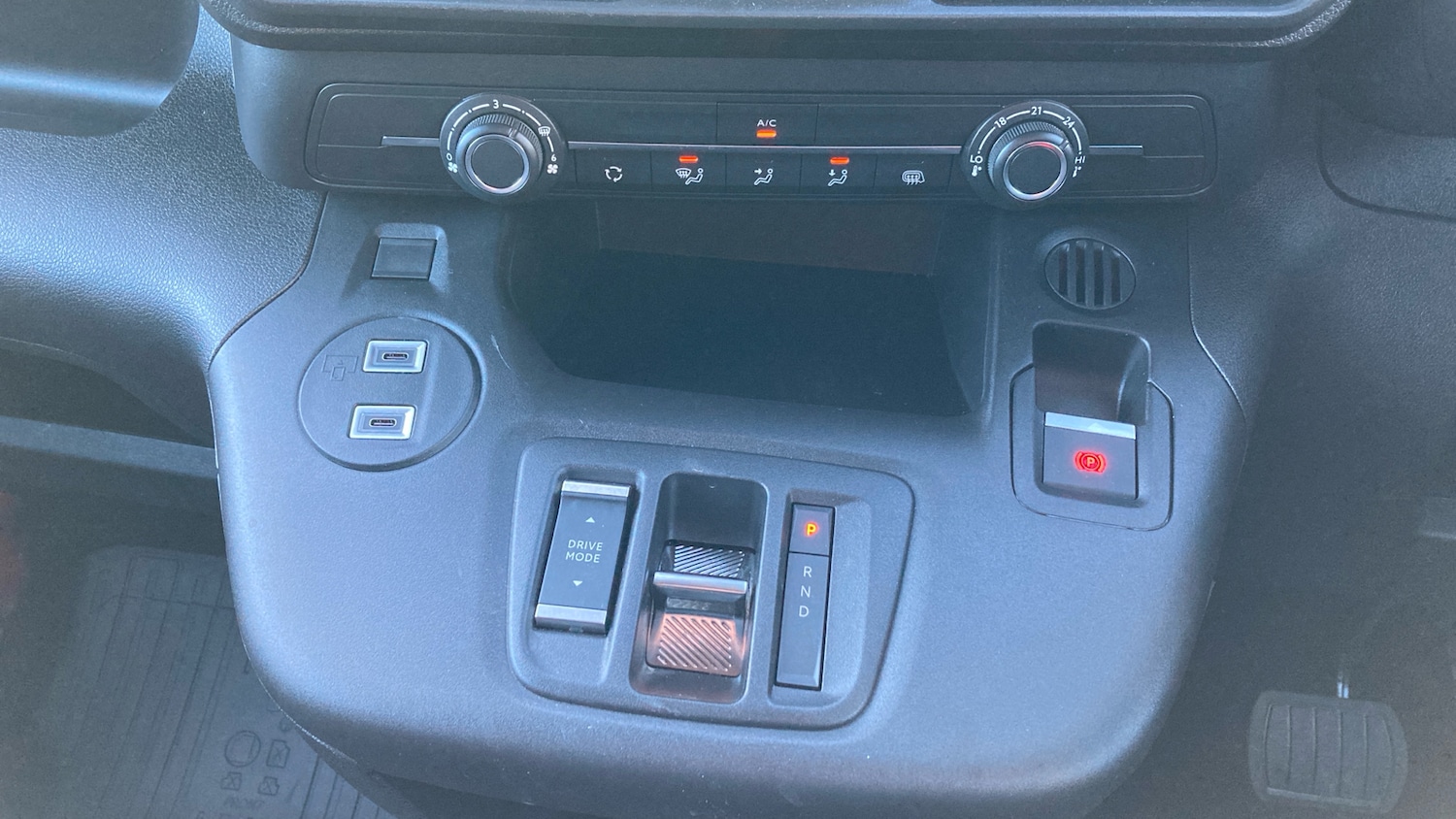 Used Toyota ProAce 2025 for sale - 77104482: Photo 36