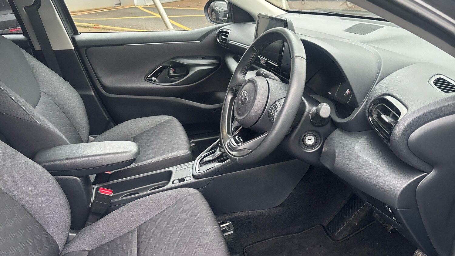 Used Toyota Yaris 2025 for sale - 77517440: Photo 11