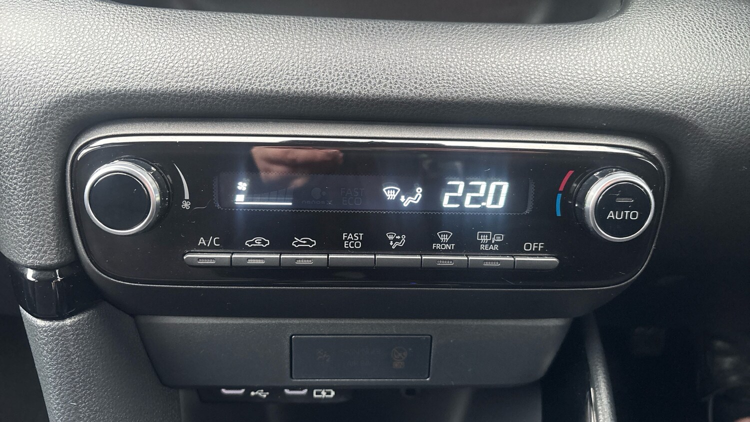 Used Toyota Yaris 2025 for sale - 77517440: Photo 30