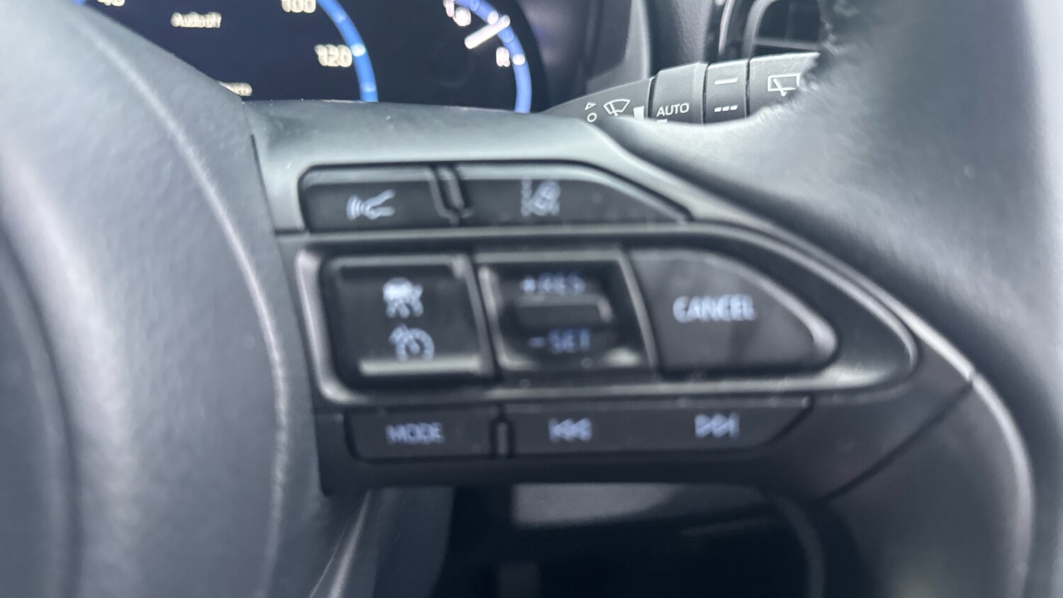 Used Toyota Yaris Cross 2023 for sale - 76064149: Photo 27
