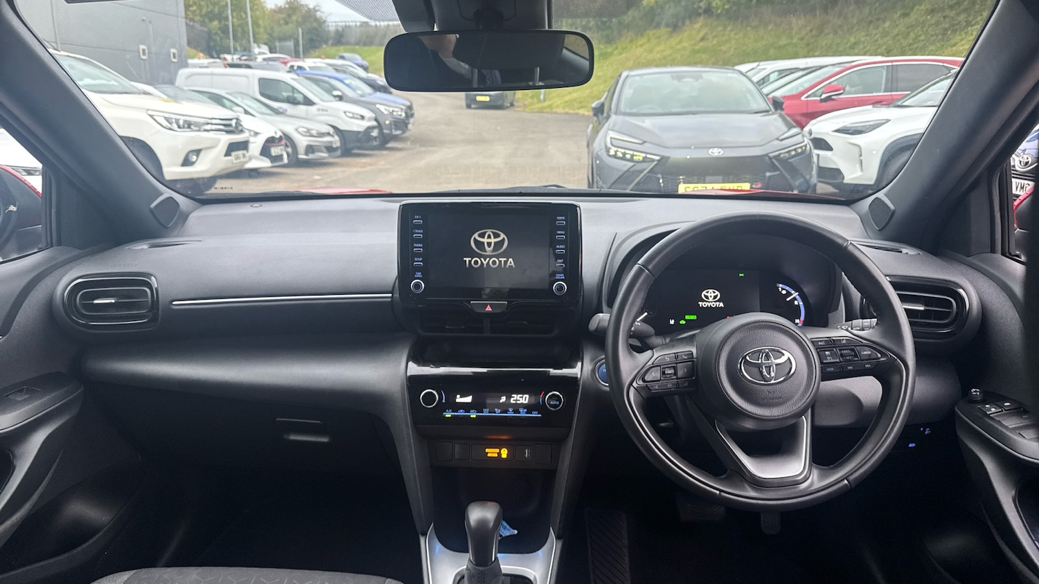 Used Toyota Yaris Cross 2023 for sale - 76064149: Photo 5