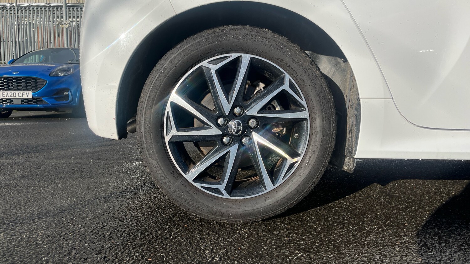 Used Toyota Yaris 2023 for sale - 76490305: Photo 18