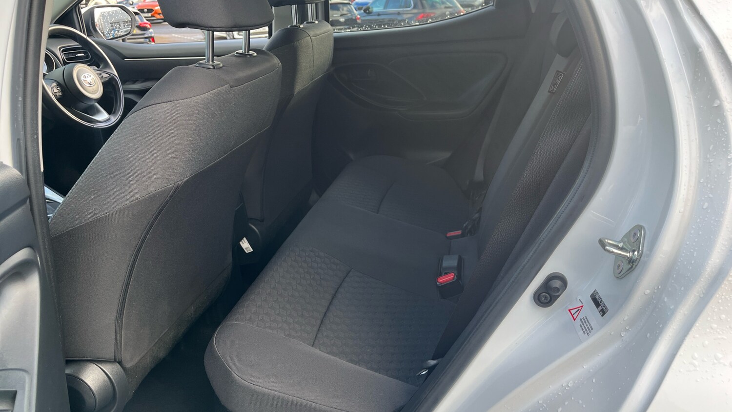 Used Toyota Yaris 2023 for sale - 76490305: Photo 24