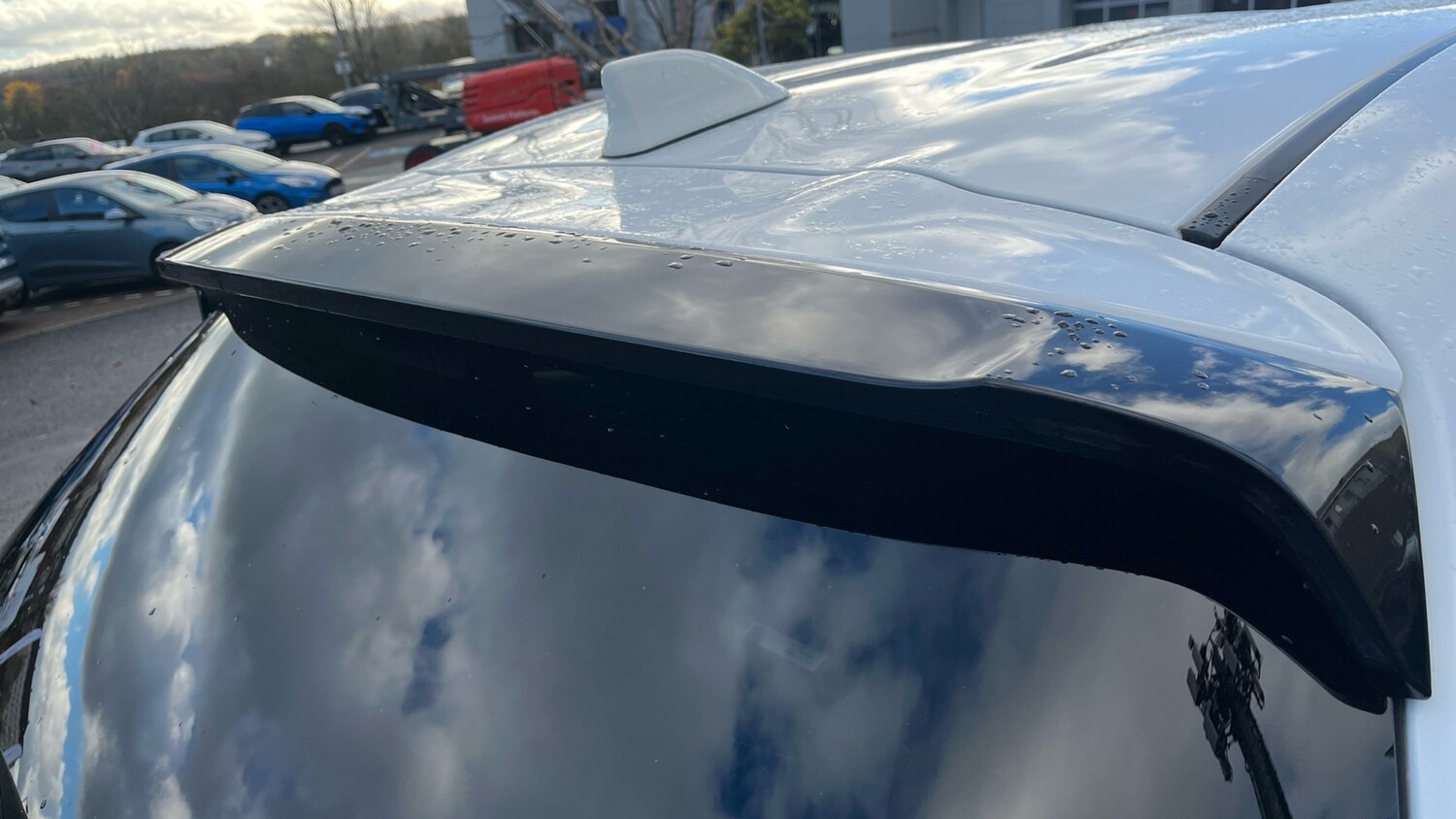 Used Toyota Yaris 2023 for sale - 76490305: Photo 32