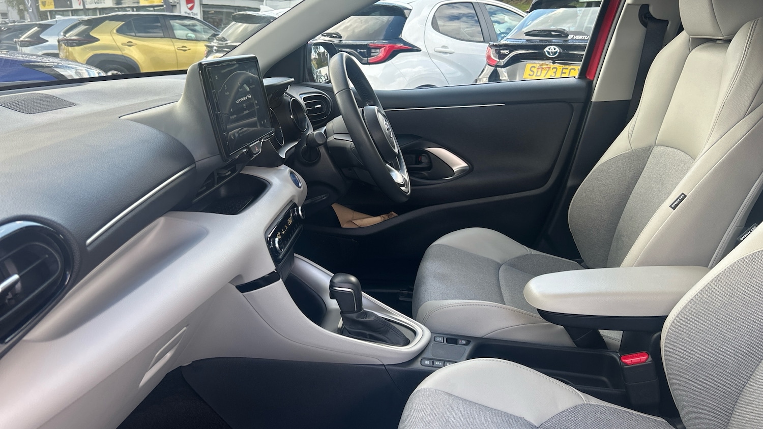 Used Toyota Yaris 2023 for sale - 75922355: Photo 10