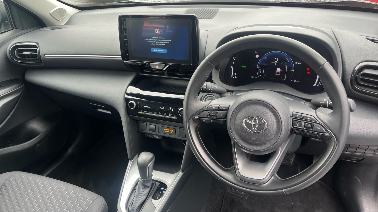 Used Toyota Yaris Cross 2025 for sale - 78139464: Photo 6