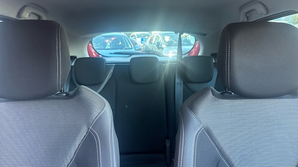 Used Renault Clio 2019 for sale - 76205978: Photo 15