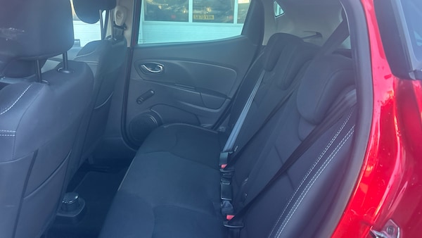 Used Renault Clio 2019 for sale - 76205978: Photo 16