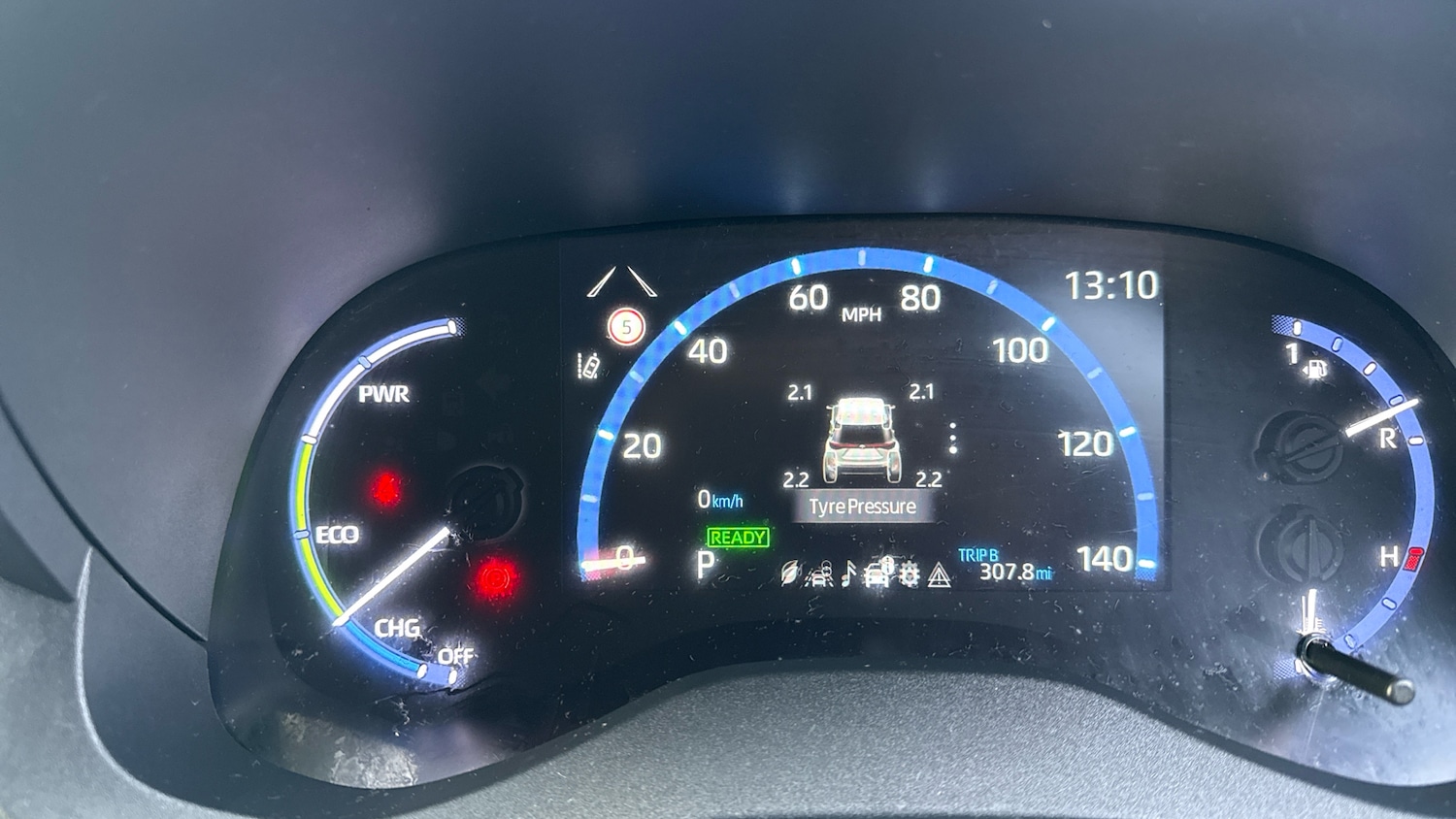 Used Toyota Yaris Cross 2023 for sale - 77282943: Photo 45