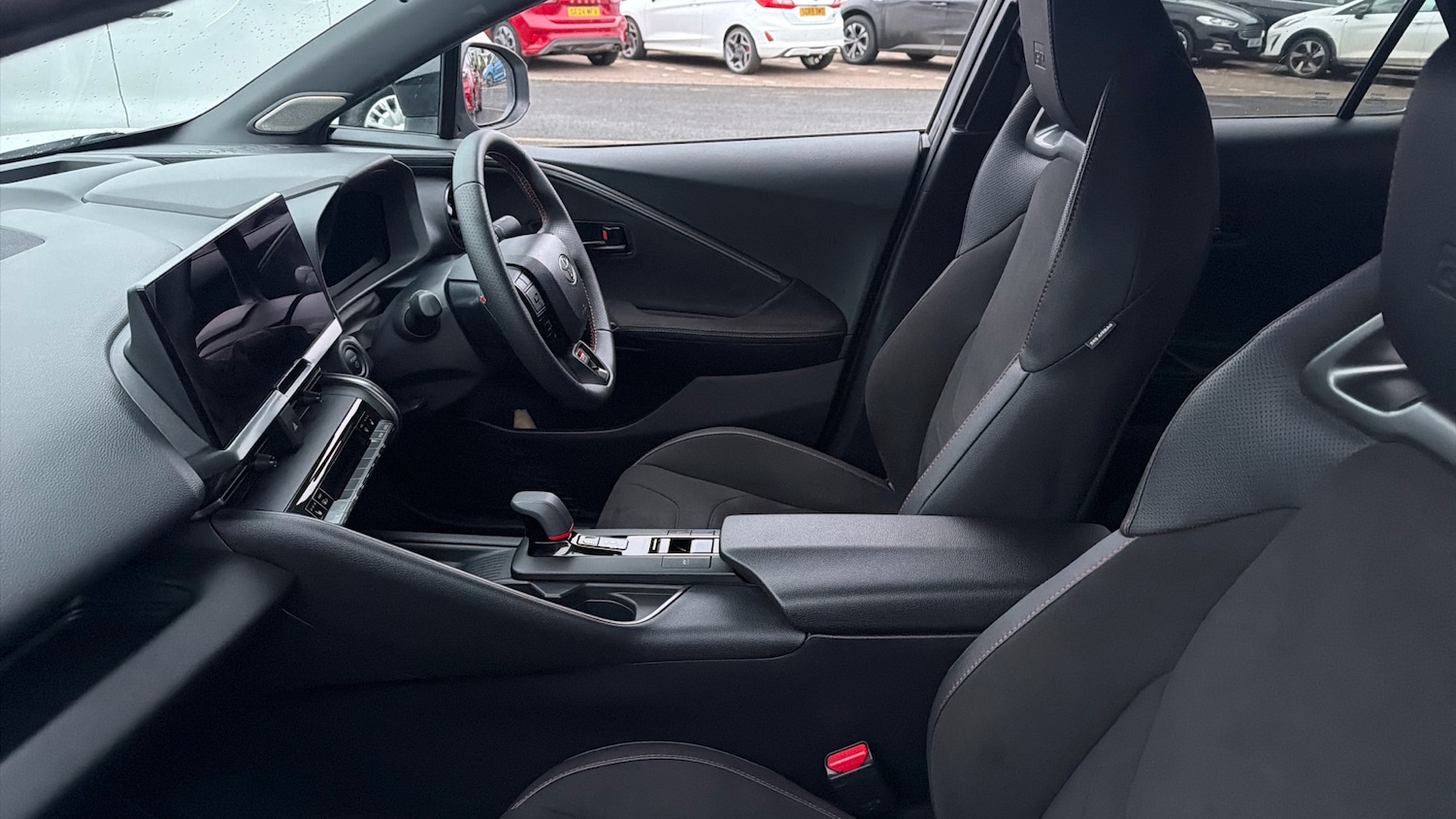 Used Toyota C-HR 2025 for sale - 77282946: Photo 10