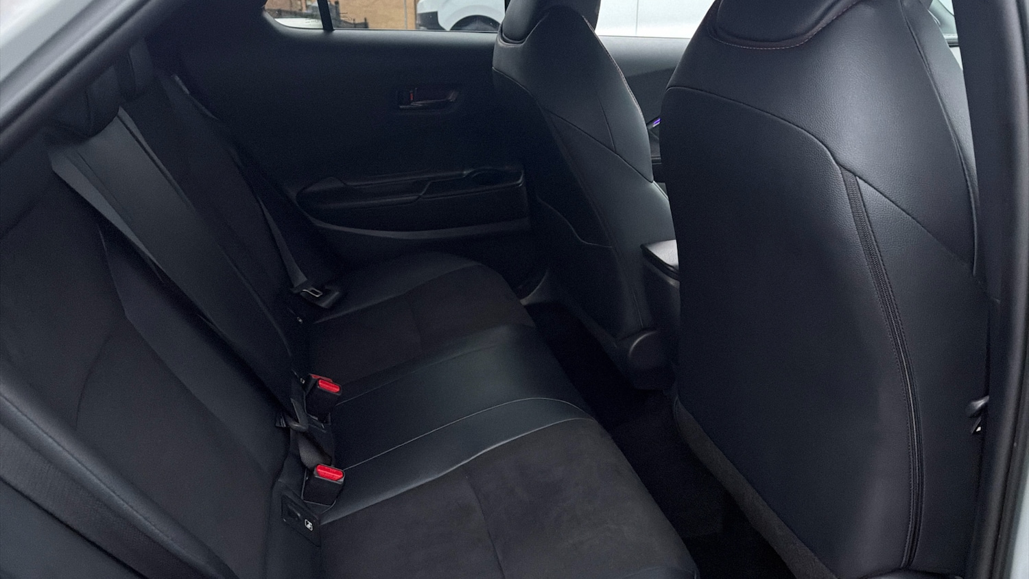 Used Toyota C-HR 2025 for sale - 77282946: Photo 12