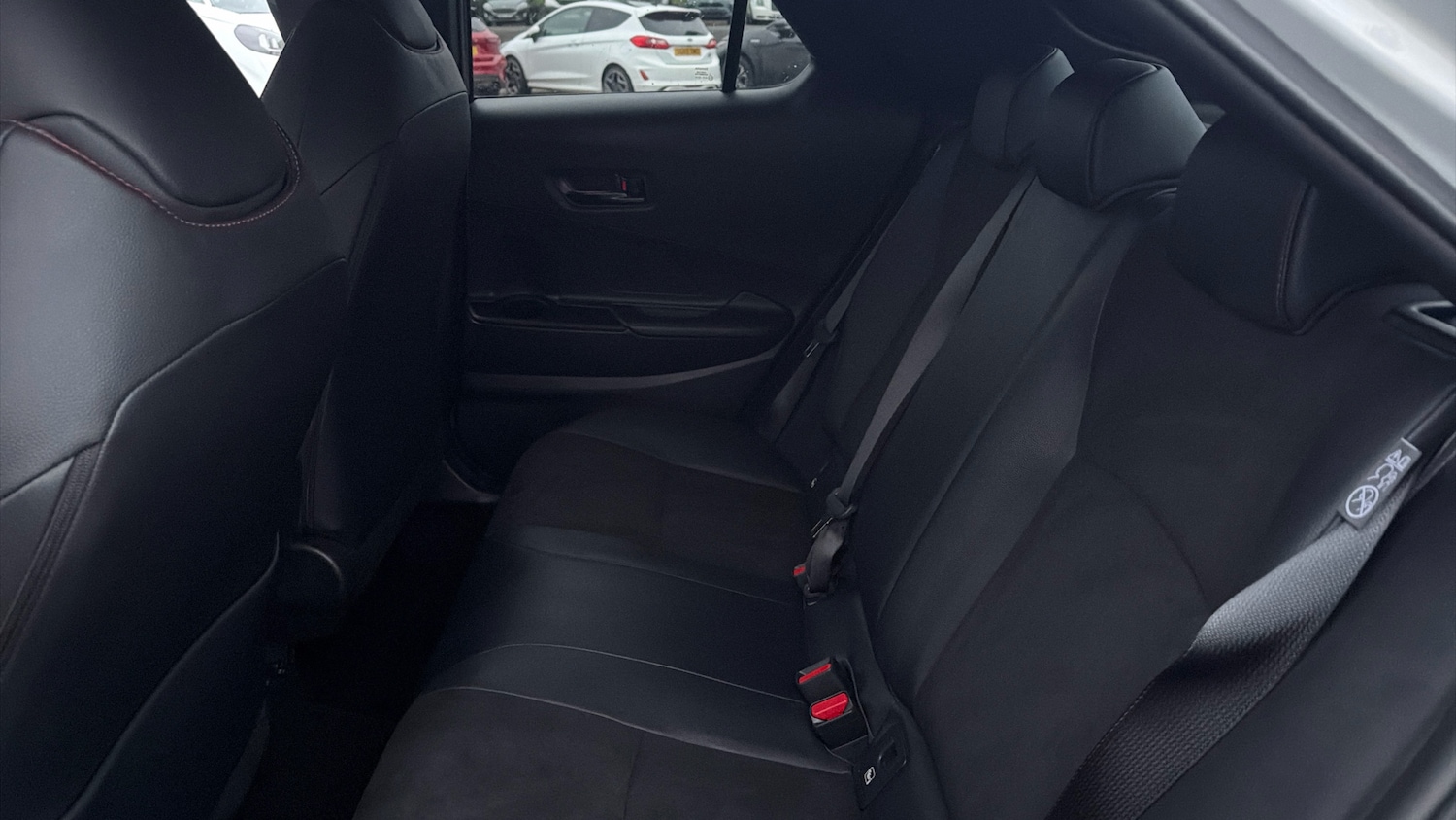 Used Toyota C-HR 2025 for sale - 77282946: Photo 13