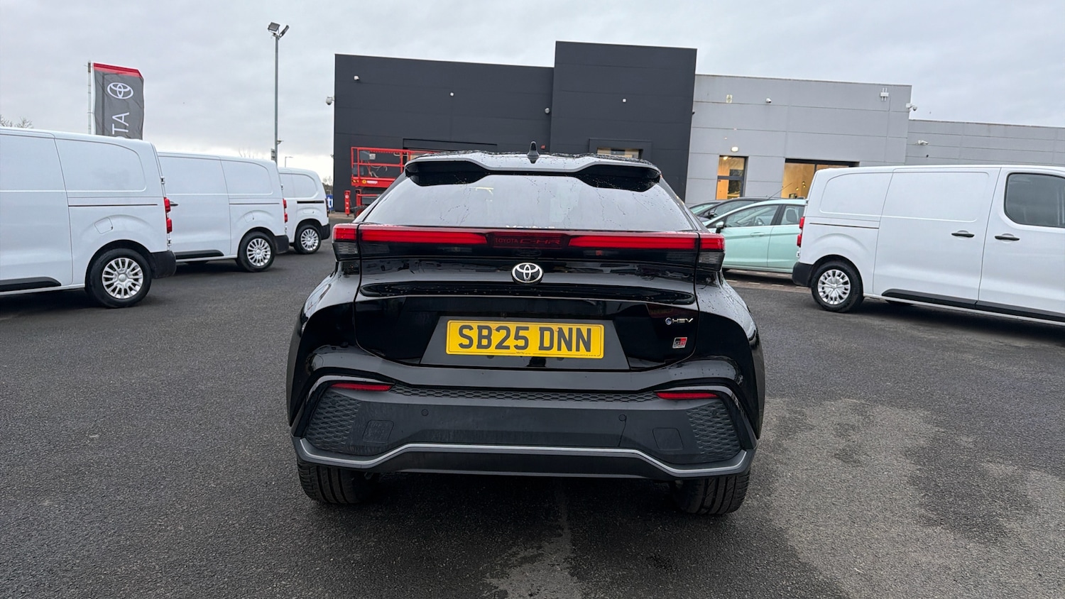 Used Toyota C-HR 2025 for sale - 77282946: Photo 19