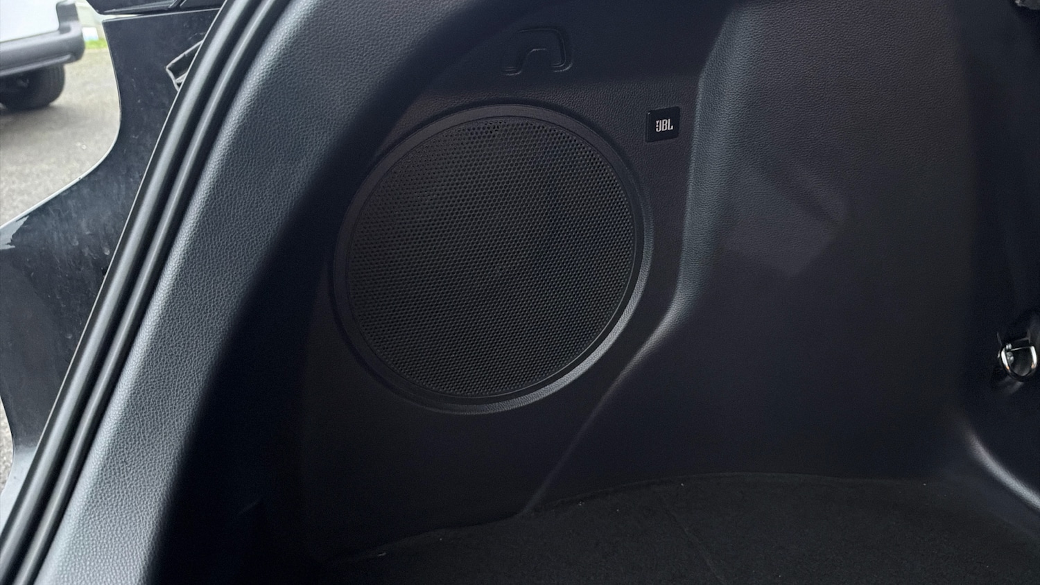 Used Toyota C-HR 2025 for sale - 77282946: Photo 32