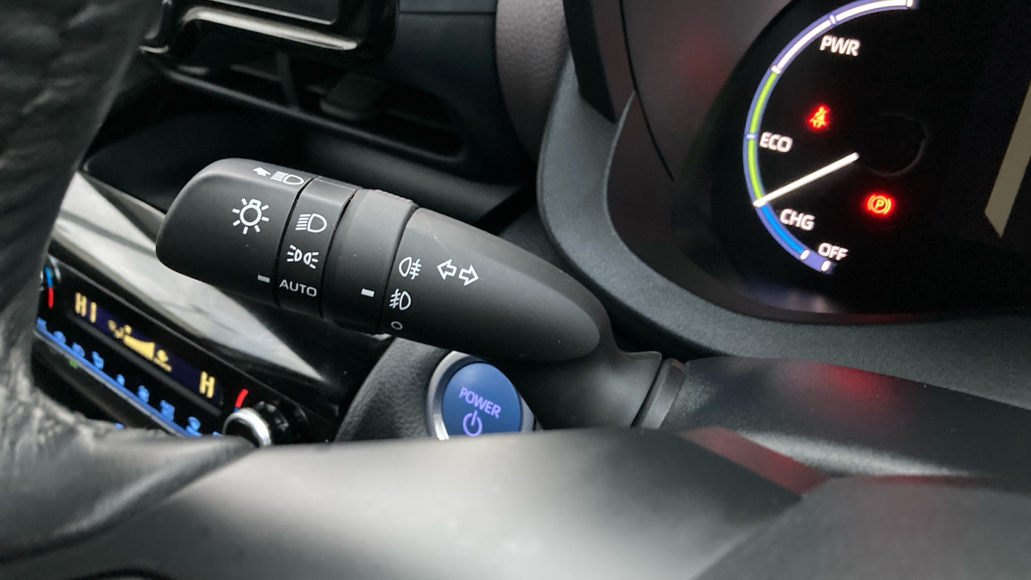 Used Toyota Yaris Cross 2023 for sale - 76969665: Photo 25