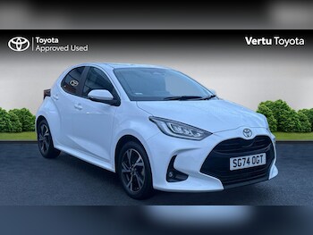 Used Toyota Yaris 2024 for sale - 77802272: Photo