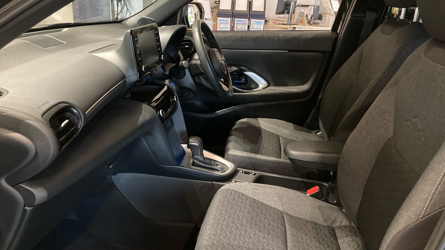 Used Toyota Yaris Cross 2022 for sale - 76115760: Photo 10