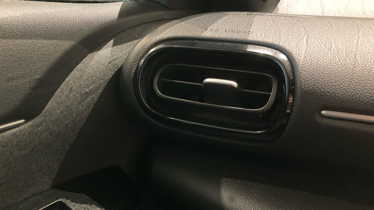 Used Toyota Yaris Cross 2022 for sale - 76115760: Photo 40