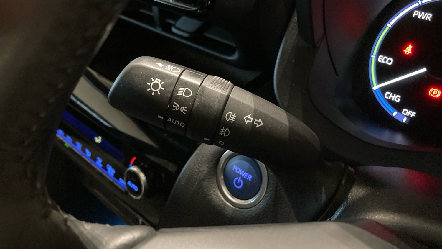 Used Toyota Yaris Cross 2022 for sale - 76115760: Photo 44