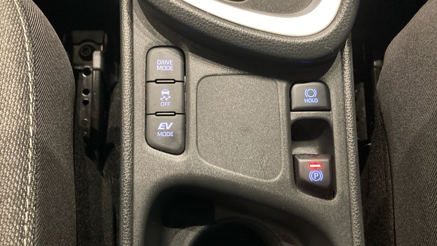 Used Toyota Yaris Cross 2022 for sale - 76115760: Photo 48