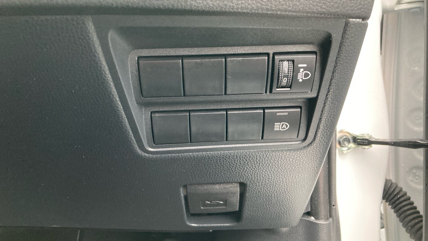 Used Toyota Yaris 2024 for sale - 77207328: Photo 31