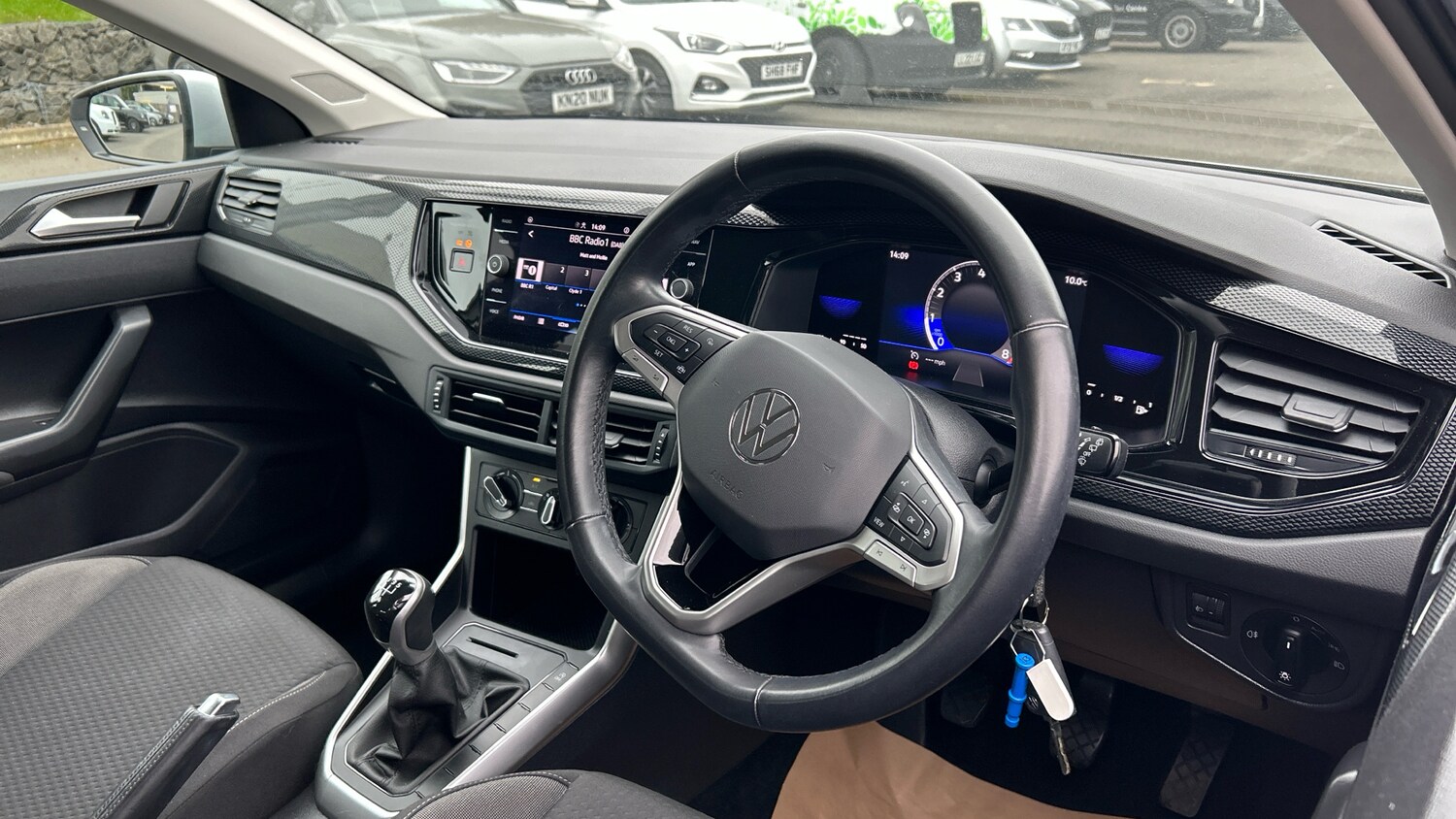 Used Volkswagen Polo 2022 for sale - 76219616: Photo 11