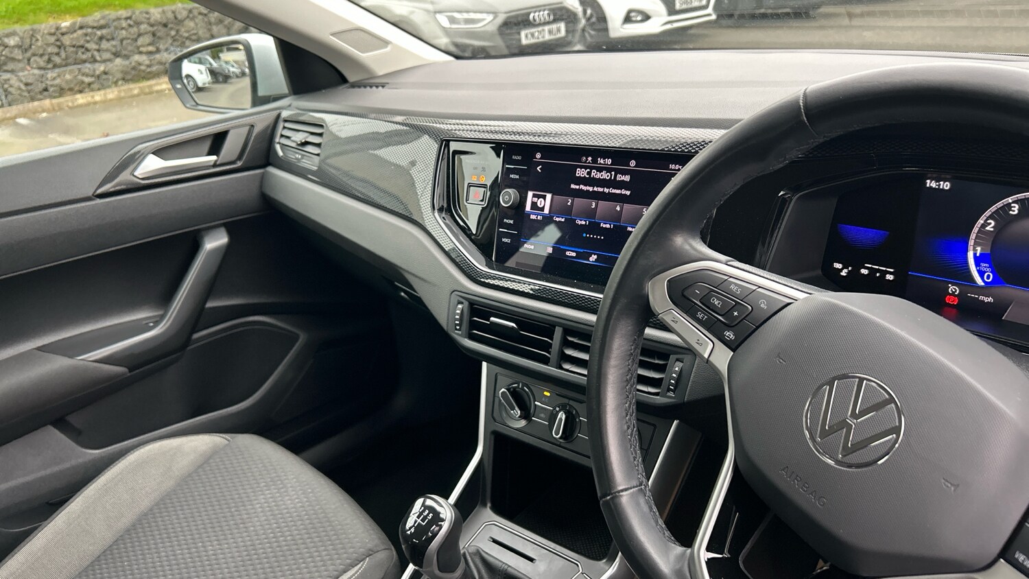 Used Volkswagen Polo 2022 for sale - 76219616: Photo 14