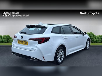 Used Toyota Corolla 2024 for sale - 76193793: Photo 2