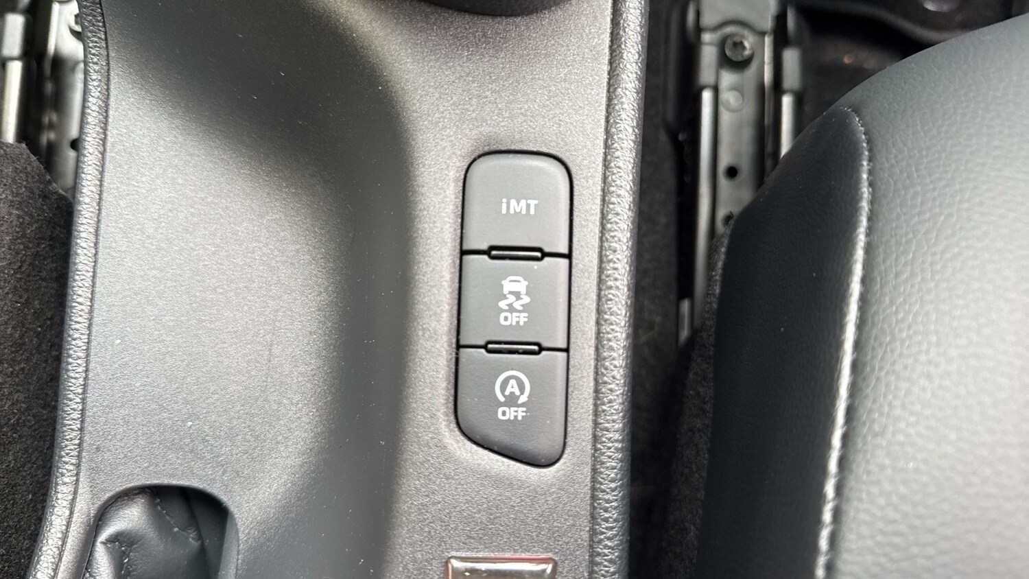 Used Toyota Yaris 2023 for sale - 76403137: Photo 33