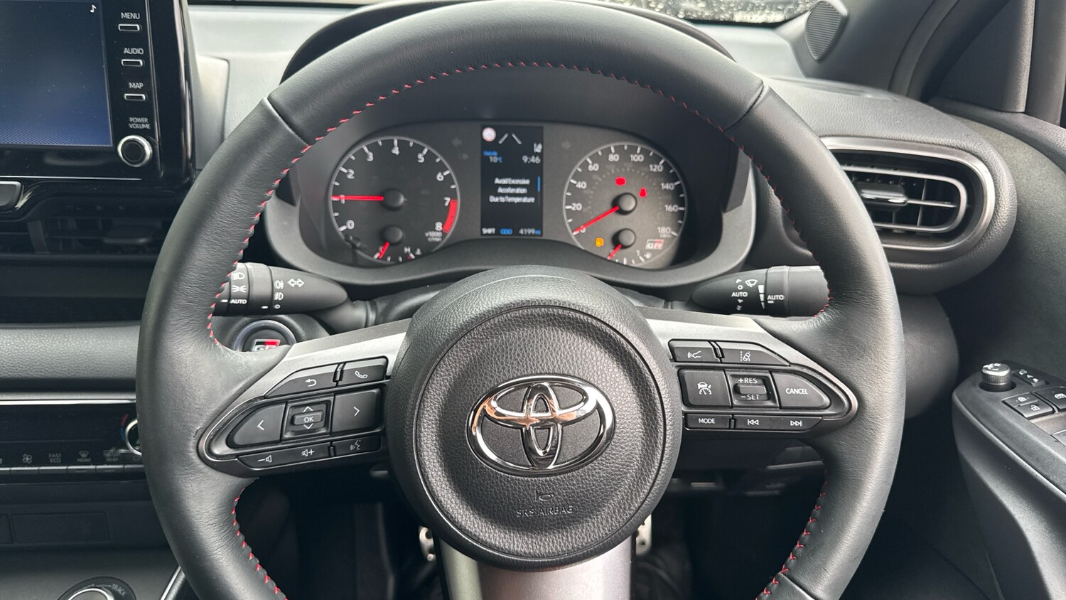 Used Toyota Yaris 2023 for sale - 76403137: Photo 8