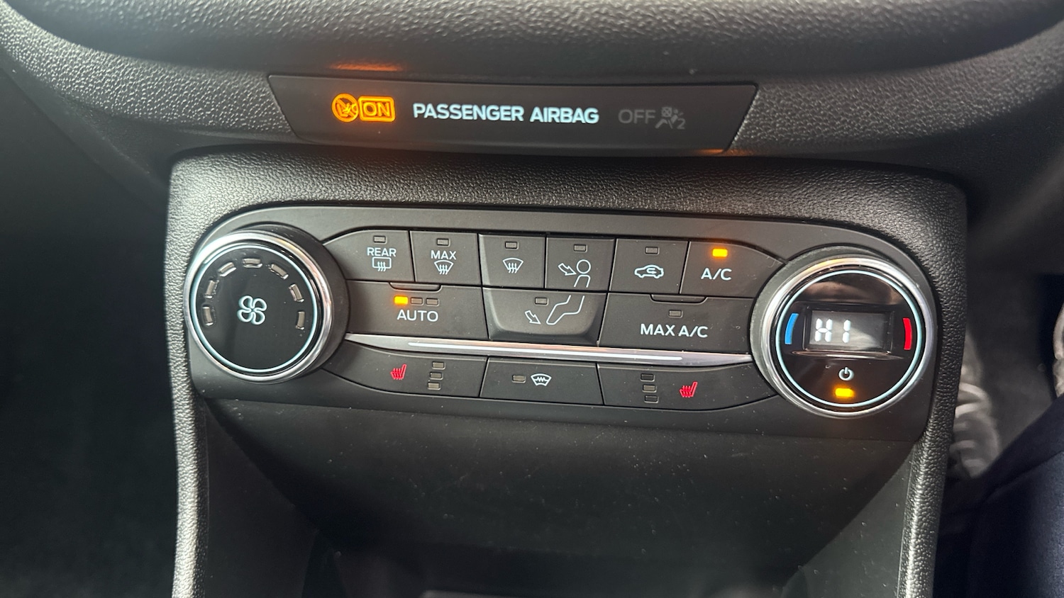 Used Ford Fiesta 2020 for sale - 76412379: Photo 31