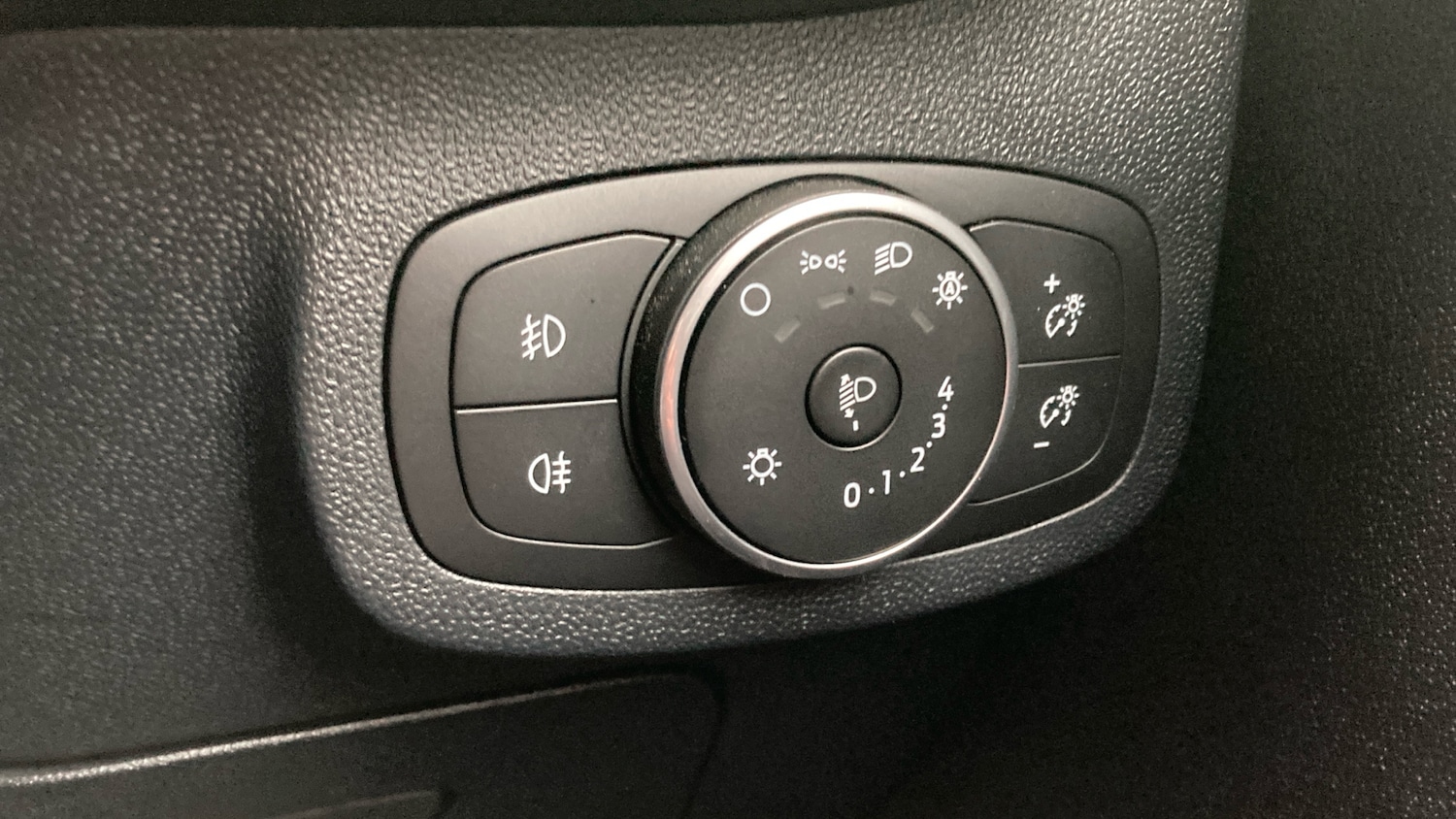 Used Ford Fiesta 2021 for sale - 76859662: Photo 32