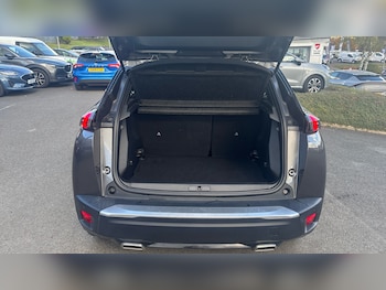 Used Peugeot 2008 2021 for sale - 76205901: Photo 4