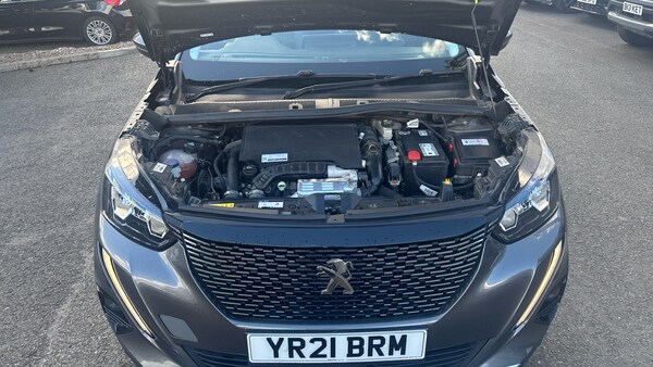 Used Peugeot 2008 2021 for sale - 76205901: Photo 8