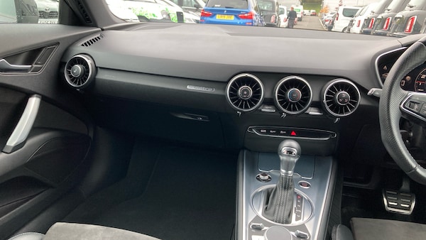Used Audi TT 2020 for sale - 76232224: Photo 14