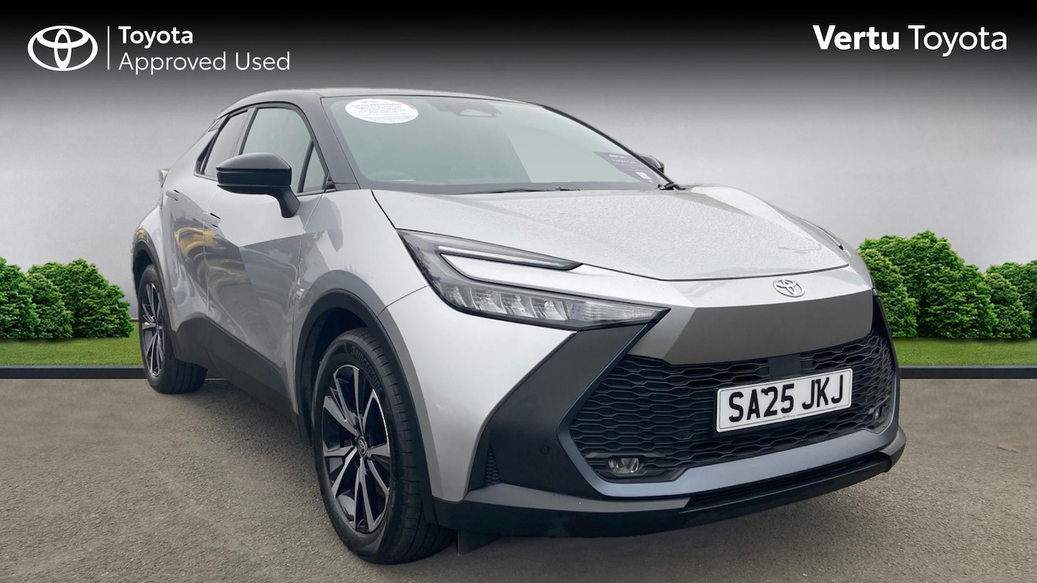 Used Toyota C-HR 2025 for sale - 76219670: Photo 1